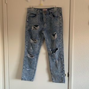 Distress jeans